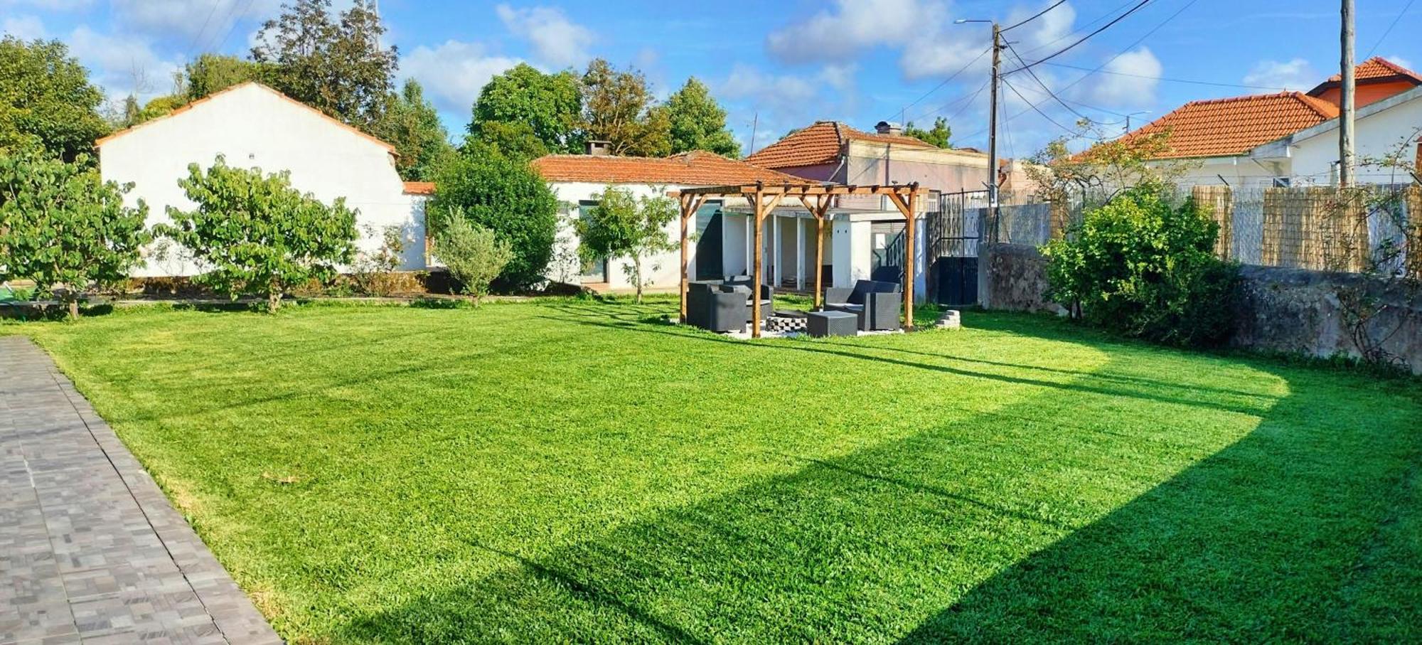 House With Pool And Garden In Esmoriz Near Porto Villa Exteriör bild
